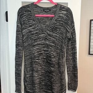 Ellen Tracy Black and Gray Knit Sweater